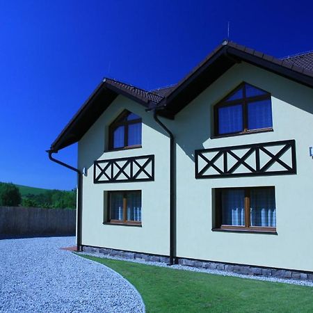 Skipension Jasna Pavčina Lehota Eksteriør billede