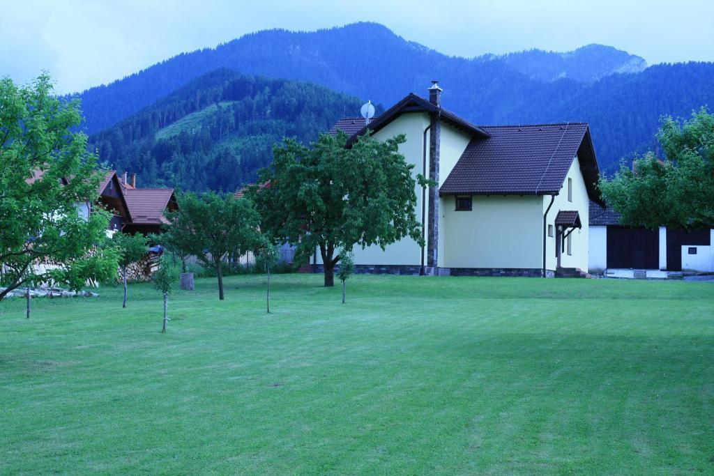 Skipension Jasna Pavčina Lehota Eksteriør billede