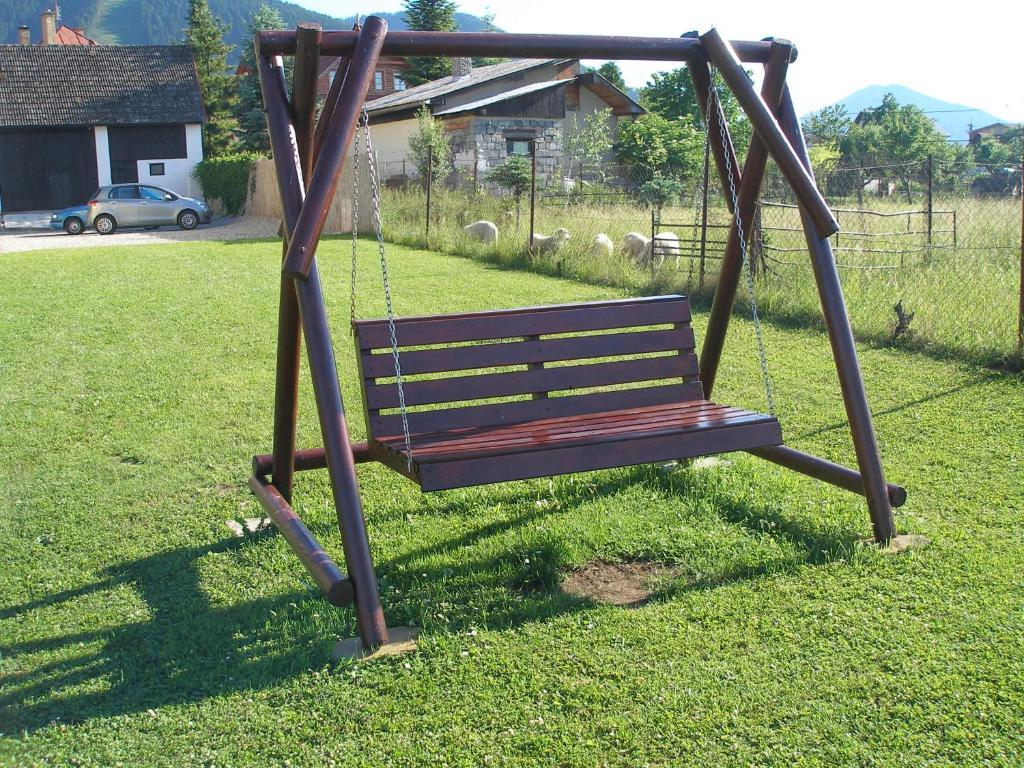 Skipension Jasna Pavčina Lehota Eksteriør billede